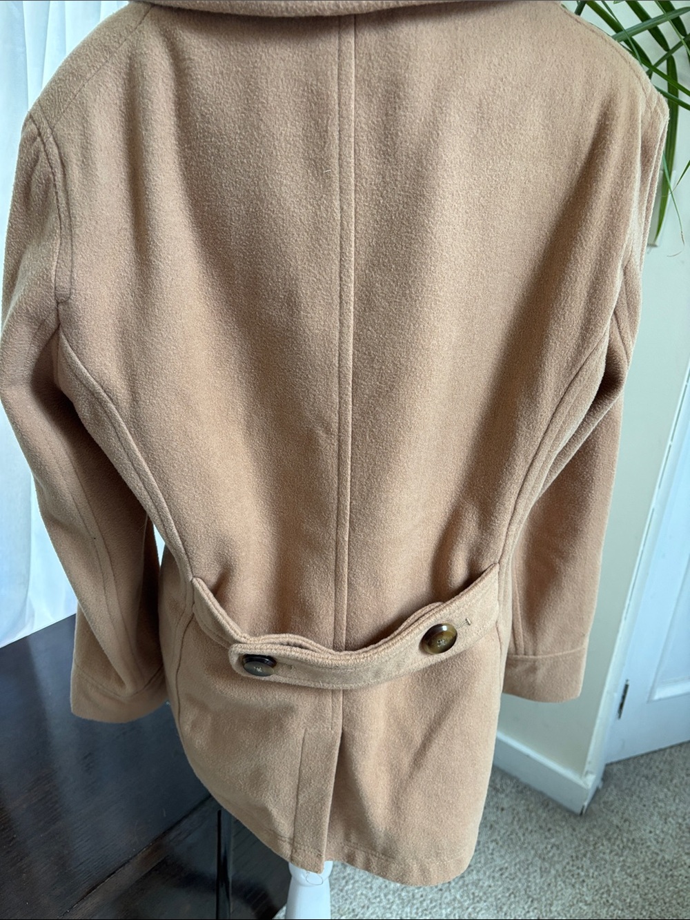 Old Navy Camel Double-Breasted Pea Coat. LARGE - Picture 4 of 7